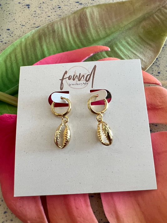 Cowrie Shell Huggies