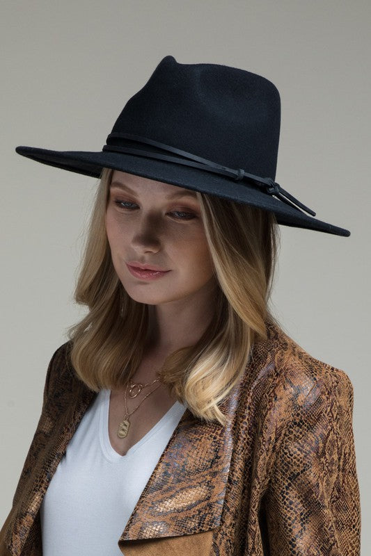 Andi Hat