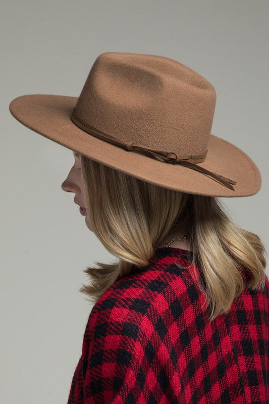 Andi Hat