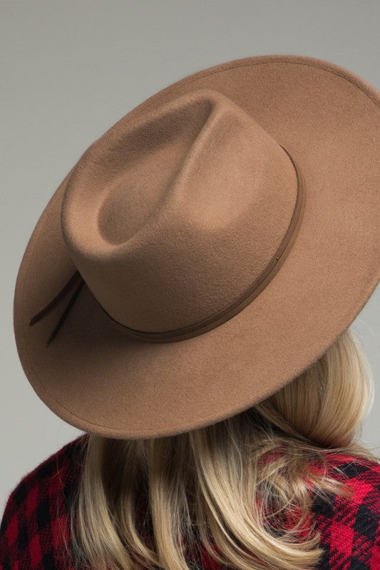 Andi Hat