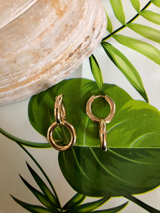 Huggie Link Hoops